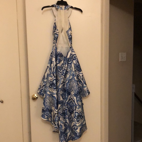 Beautiful hi low dress for a cocktail party - Picture 2 of 6